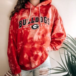 ❗️SOLD❗️Vintage U of Georgia Marbled Hoodie